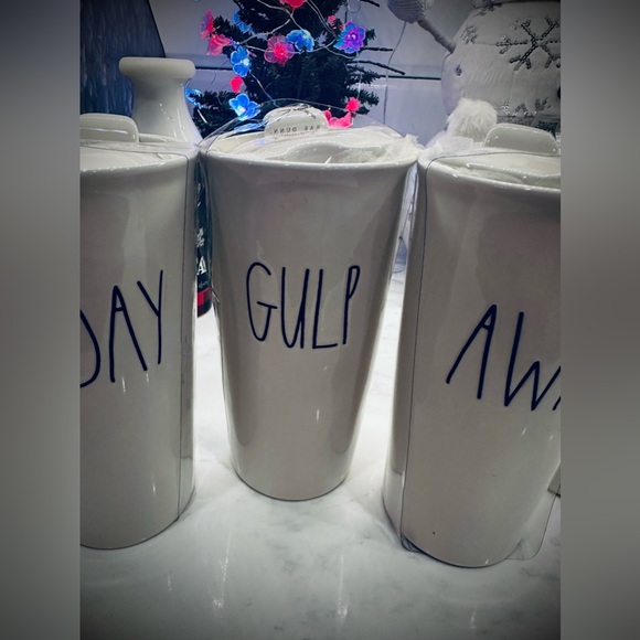 Ceramic Rae Dunn coffee cups. - Picture 4 of 6